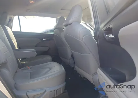 2022 Toyota Highlander Xle from USA, damaged, VIN 5TDGZRAH0NS092034